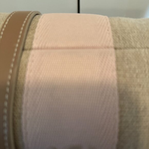 Chloe Woody Linen Canvas Tote! - Picture 6 of 10